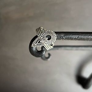 Noir Kala Anahata Mandala-Inspired Ring